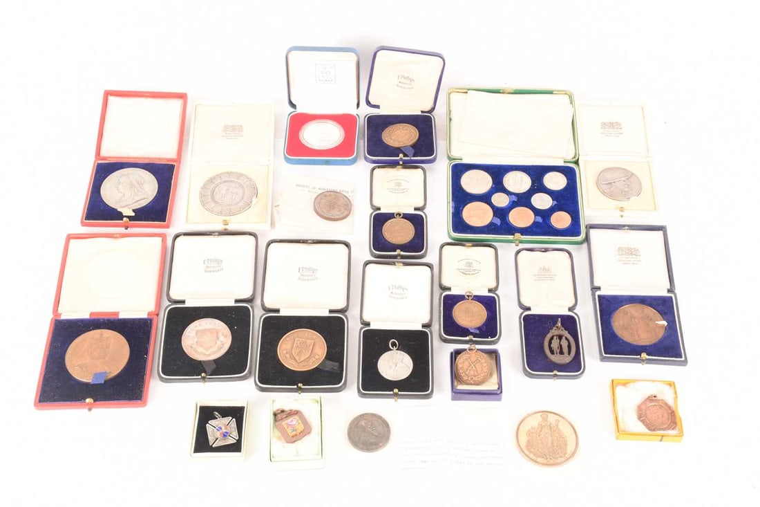 A 1902 Coronation Medal, in tooled leather case, together with a Victoria Jubilee Medal, similarly c (1 of 14)