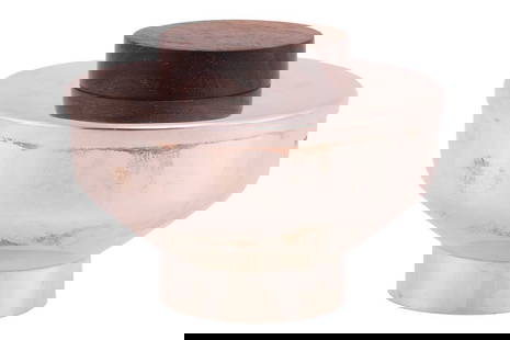 A silver dish with cover by Robert Welch, London 2001, of circular form supported on a wide ring: A silver dish with cover by Robert Welch, London 2001, of circular form supported on a wide ring foot, a flat cover with wooden finial, 10.0 cm in diameter, total weight of item 270.2 grams. (8.68 ozt