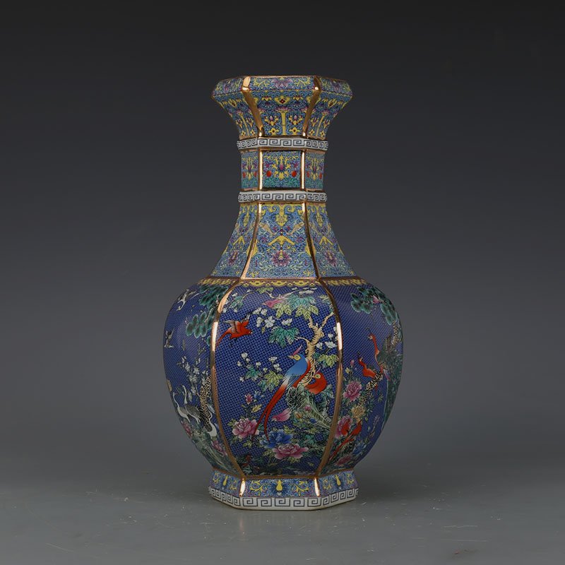 Emperor Qianlong made six-square bottle (1 of 9)