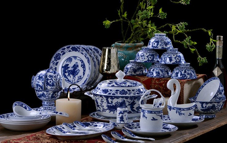 Guiguzi down the mountain antique blue and white porcel: Guiguzi down the mountain antique blue and white porcelain tableware dishes set Jingdezhen high-grade Chinese bone china gift porcelain60 piece - 70 piece Material: Ceramic & bone china Quality: AAAAA