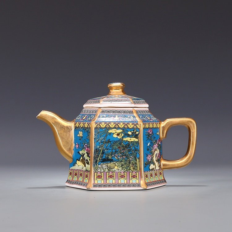 Qing dynasty Qianlong style Enamel Painted Gold Hexagon (1 of 6)