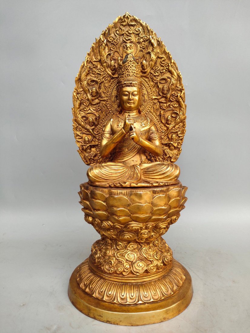 Ming dynasty Xuande style Bronze Golden Buddha Statue (1 of 7)