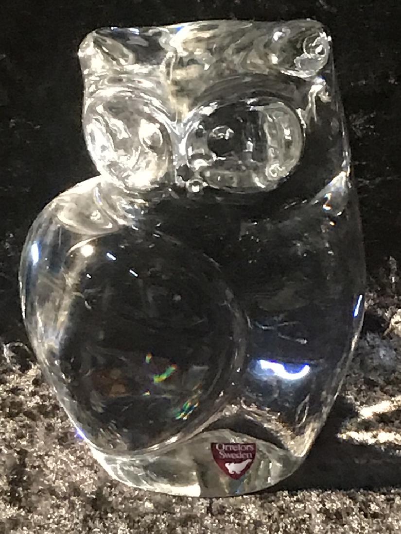 Orrefors Crystal Owl Sculpture: An Orrefors crystal owl sculpture. Very good condition. For dimensions, see photographs.