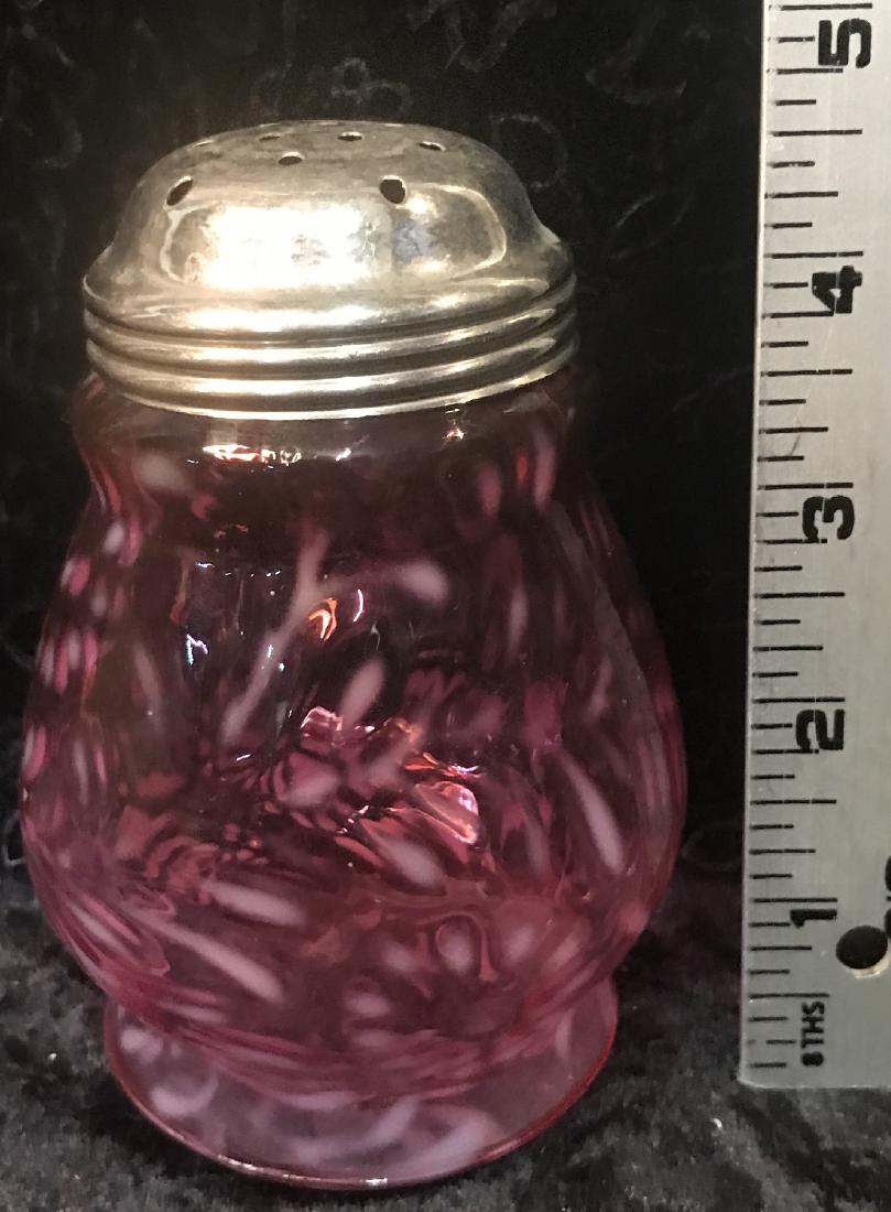Daisy & Fern Cranberry Opalescent Sugar Shaker: A Northwood cranberry opalescent glass wide waisted glass sugar shaker in the "Daisy & Fern" pattern, late 19th century. Good condition with minor wear to the lid. For dimensions, see photographs.