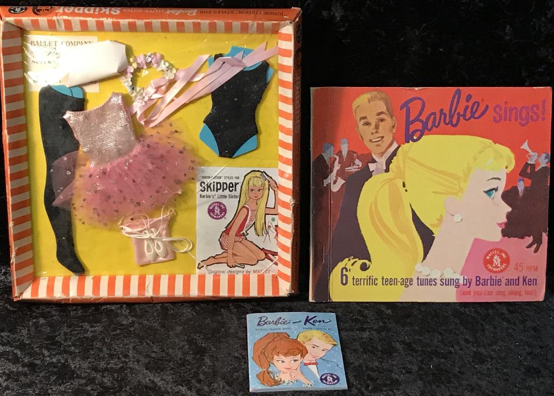 NOS Barbie Skipper Clothing Set, c.1963: A packaged set of "Skipper" (Barbie) clothes, c.1963, together with two books. For dimensions, see photographs.