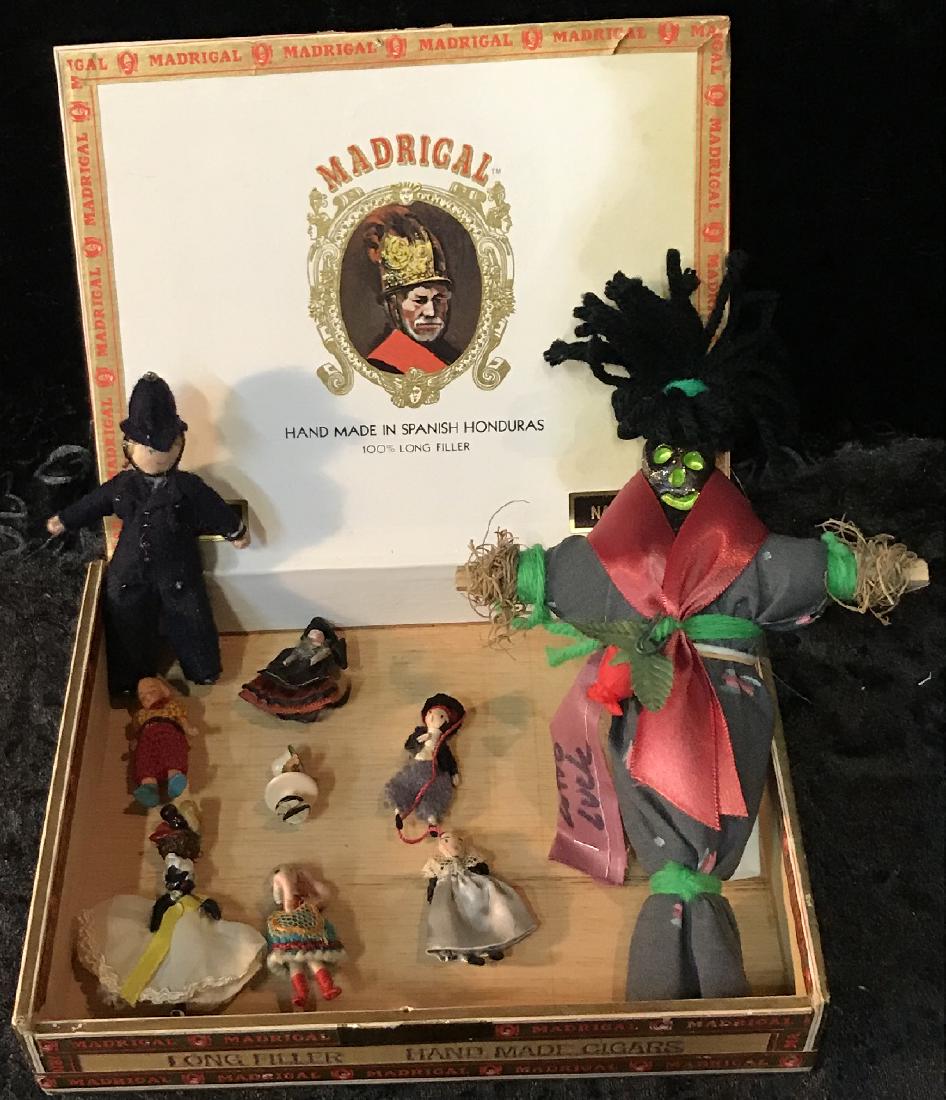 9 Vintage Dolls (1 of 13)