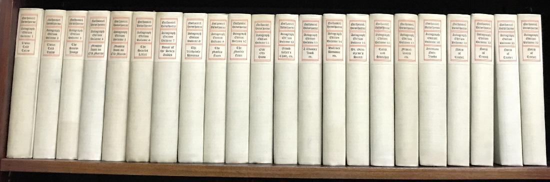 The Complete Writings of Nathaniel Hawthorne (1 of 8)