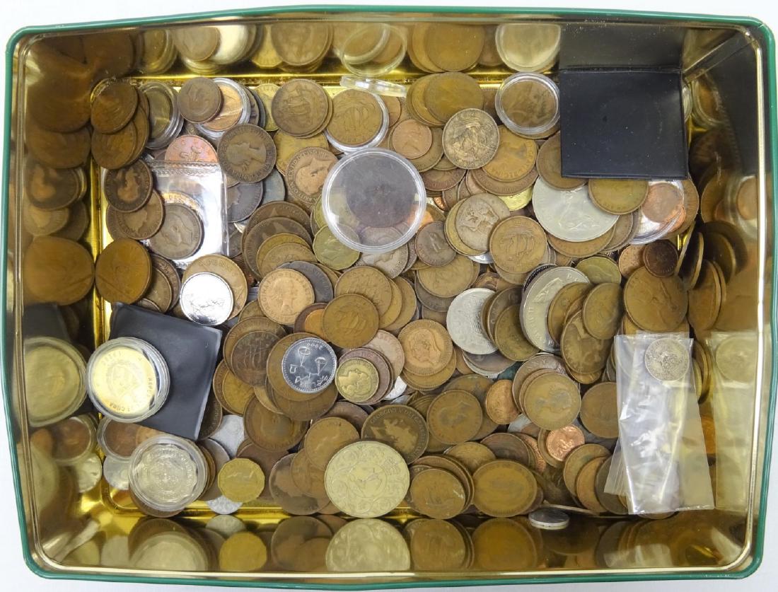 Collection of Great British and World coins including;: Collection of Great British and World coins including; Queen Victoria bun head pennies, King George V 1915 sixpence, other Great British pre-decimal coinage, commemorative crown, world coins etc