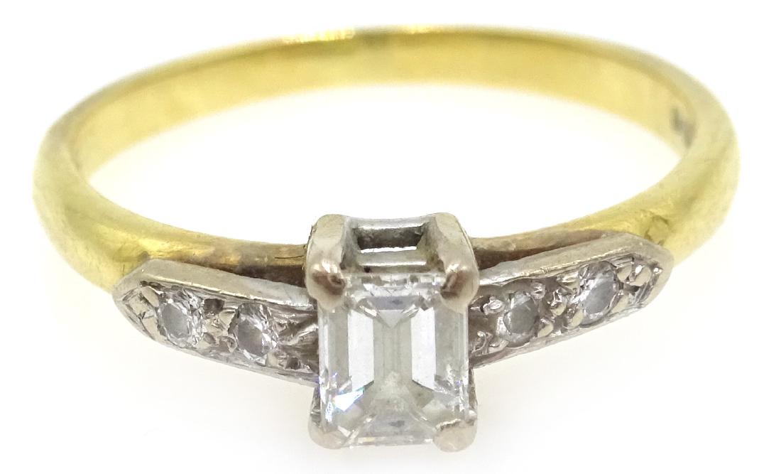 Baguette and round diamond 18ct gold ring hallmarked (1 of 3)