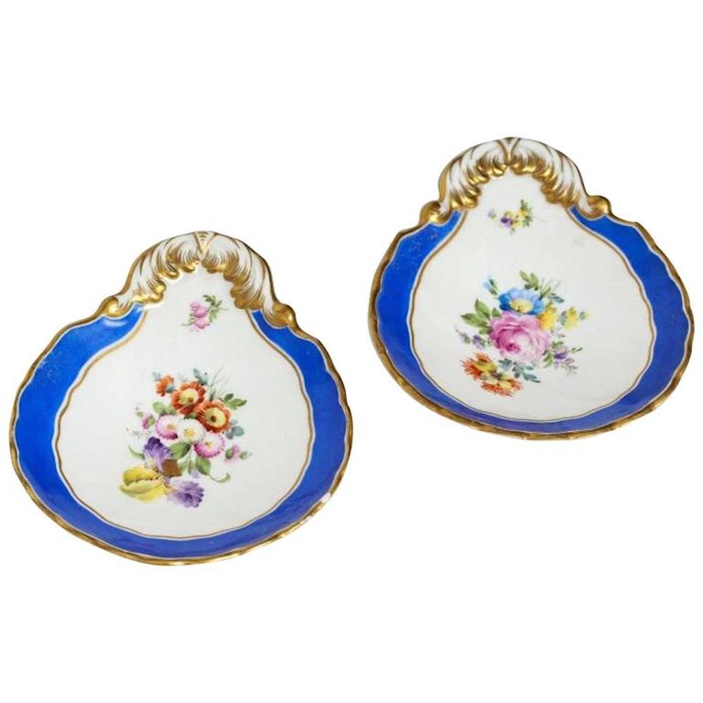Two 19th Century Meissen Oyster Shot Shell Dishes (1 of 2)
