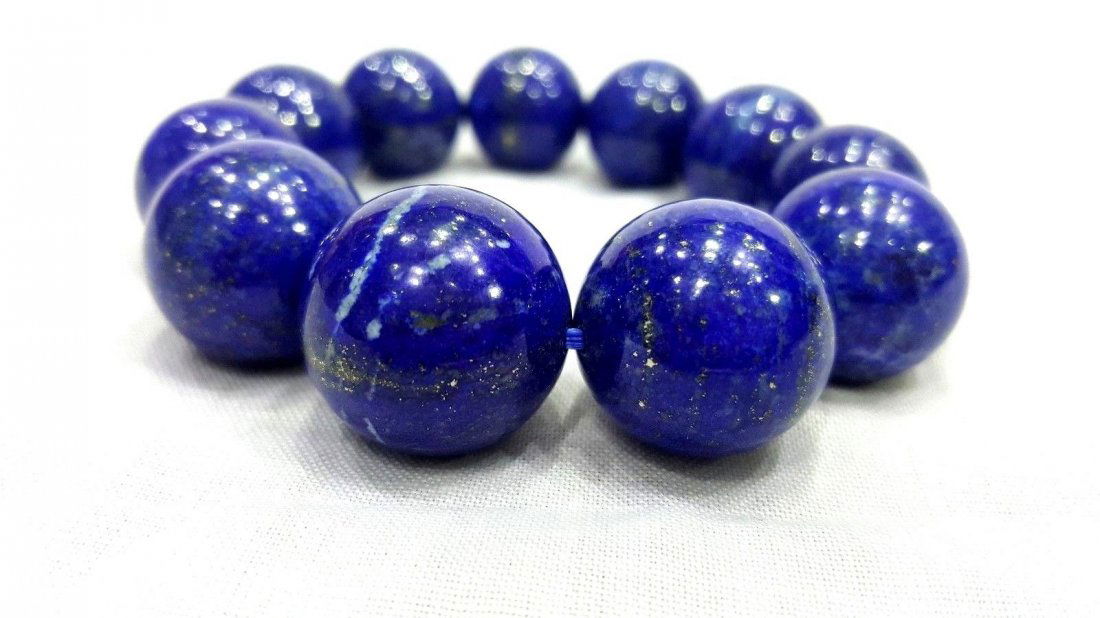 130 Grams Blue Lapiz Lazuli Beads Braclet: 130 Grams Supreme Quality Natural Blue Lapiz Lazuli Beads Braclet: Flat-rate of $23.00 to anywhere. shipping rates are determined by Parcel weight and destination. Combined shipping: Please ask about