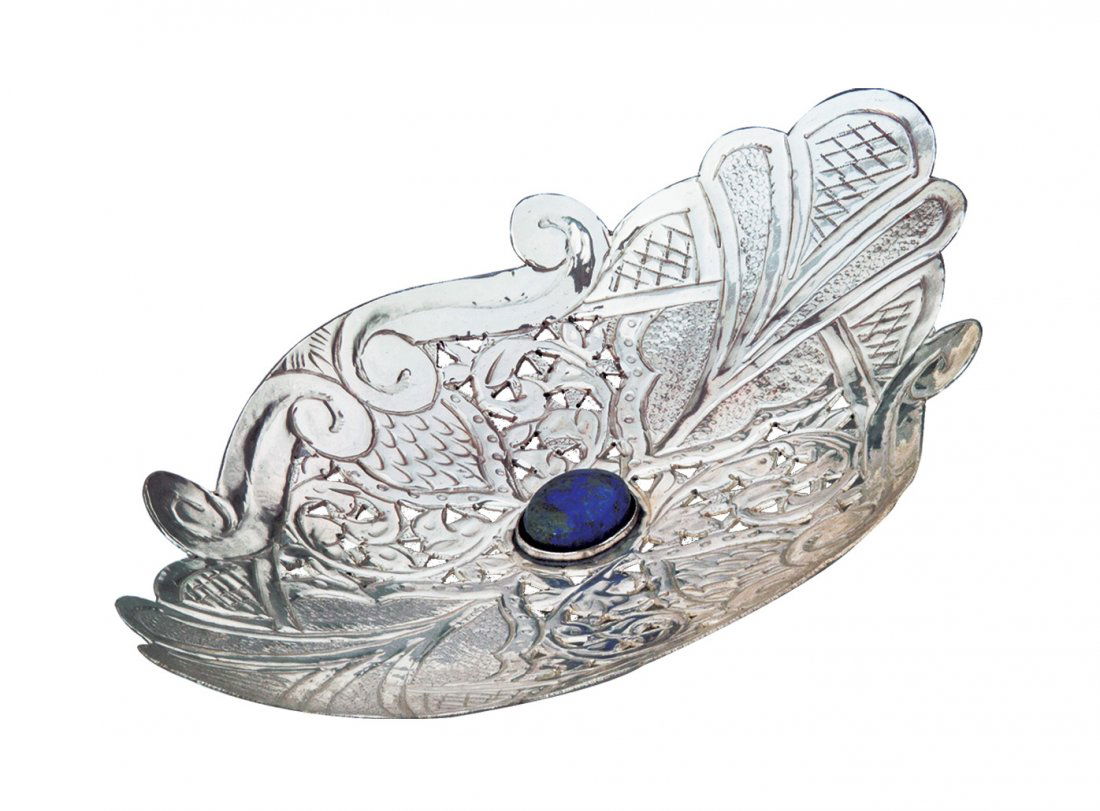 Silver TRAY: Silver TRAY: Worldwide: Flat-rate of $40.00 to anywhere. shipping rates are determined by Parcel weight and destination. Combined shipping: Please ask about combined shipping for multiple lots before