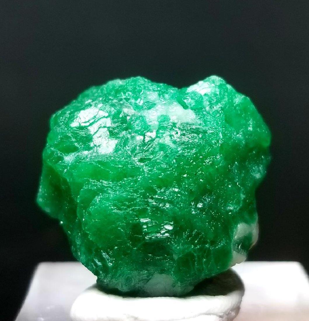 51.5 Carats Emerald Crystal in Amazing shape: 51.5 Carats Supreme Quality Natural Emerald Crystal in Amazing shape mined from the mines of swat Valley Pakistan: Flat-rate of $23.00 to anywhere. shipping rates are determined by Parcel weight and d