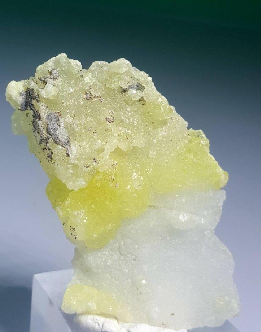 19.3 Grams Lemon Yellow Brucite Mineral: 19.3 Grams Lemon Yellow Brucite Mineral: Flat-rate of $23.00 to anywhere. shipping rates are determined by Parcel weight and destination. Combined shipping: Please ask about combined shipping for mult