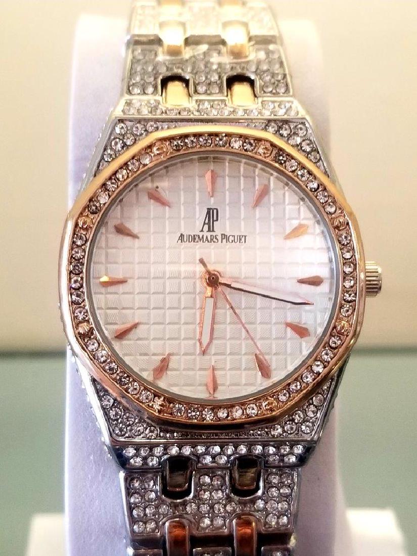 AUDEMARS PIGUET - Quartz Stainless Steel Automatic (1 of 5)