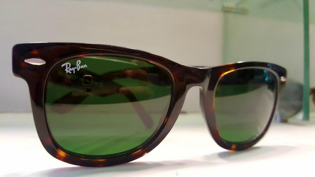 Multi Coated Polairsed italian Fashion Glasses: AAA Quality Multi Coated Polairsed italian Fashion Glasses: Flat-rate of $23.00 to anywhere. shipping rates are determined by Parcel weight and destination. Combined shipping: We offer combine shippin