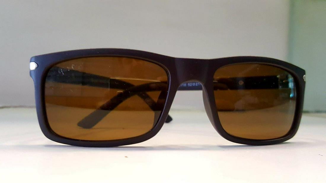 Multi Coated Polairsed Italian Men Glasses: AAA Quality Multi Coated Polairsed italian men Fashion Glasses with scretch protection system: Flat-rate of $23.00 to anywhere. shipping rates are determined by Parcel weight and destination. Combined