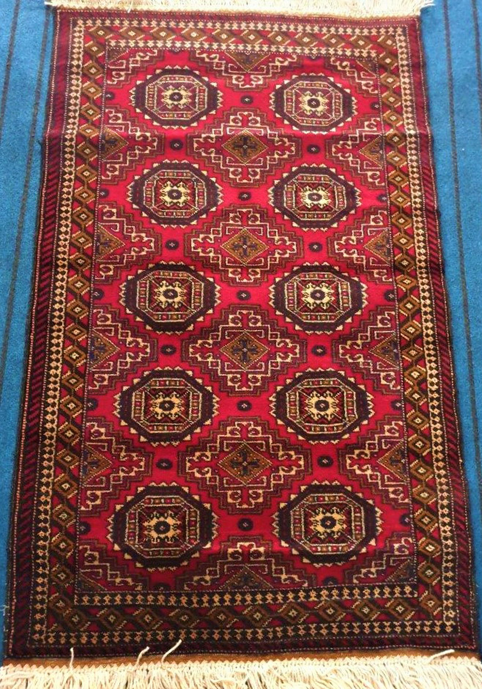 Buy Persian Bokhara Hand Knotted Woolen Rug Rocks Auction in Australia