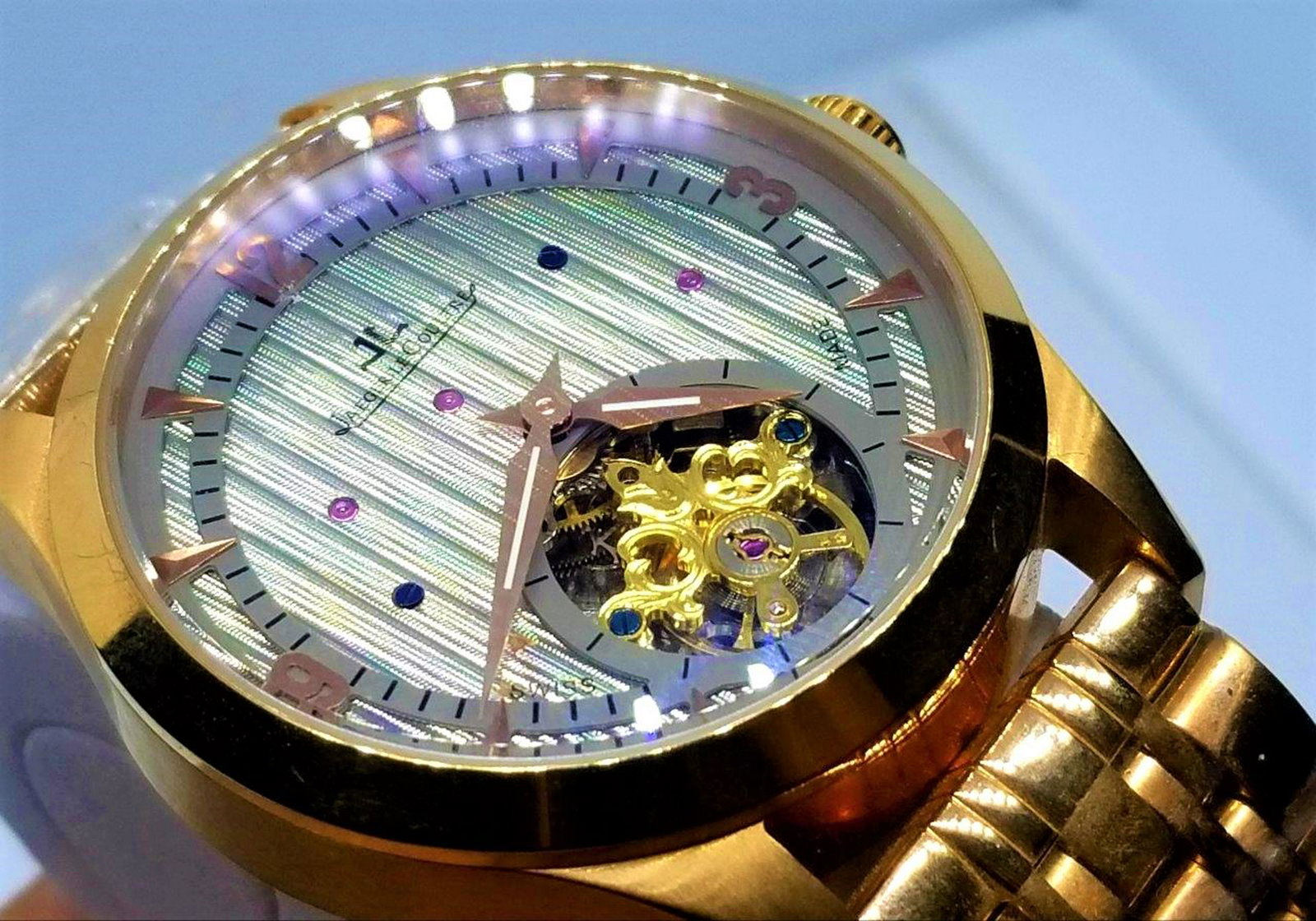 JAEGER LECOULTRE Master Control Automatic Watch: Top quality Master Replica of JAEGER LECOULTRE Master Control Automatic Watch : Flat-rate of $23.00 to anywhere. shipping rates are determined by Parcel weight and destination. Combined shipping: We o