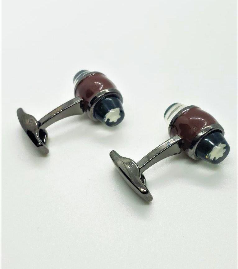 MONTBLANC Cufflinks for Men: MONTBLANC Cufflinks for Men : Flat-rate of $23.00 to anywhere. shipping rates are determined by Parcel weight and destination. Combined shipping: We offer combine shipping on multiple items purchased 