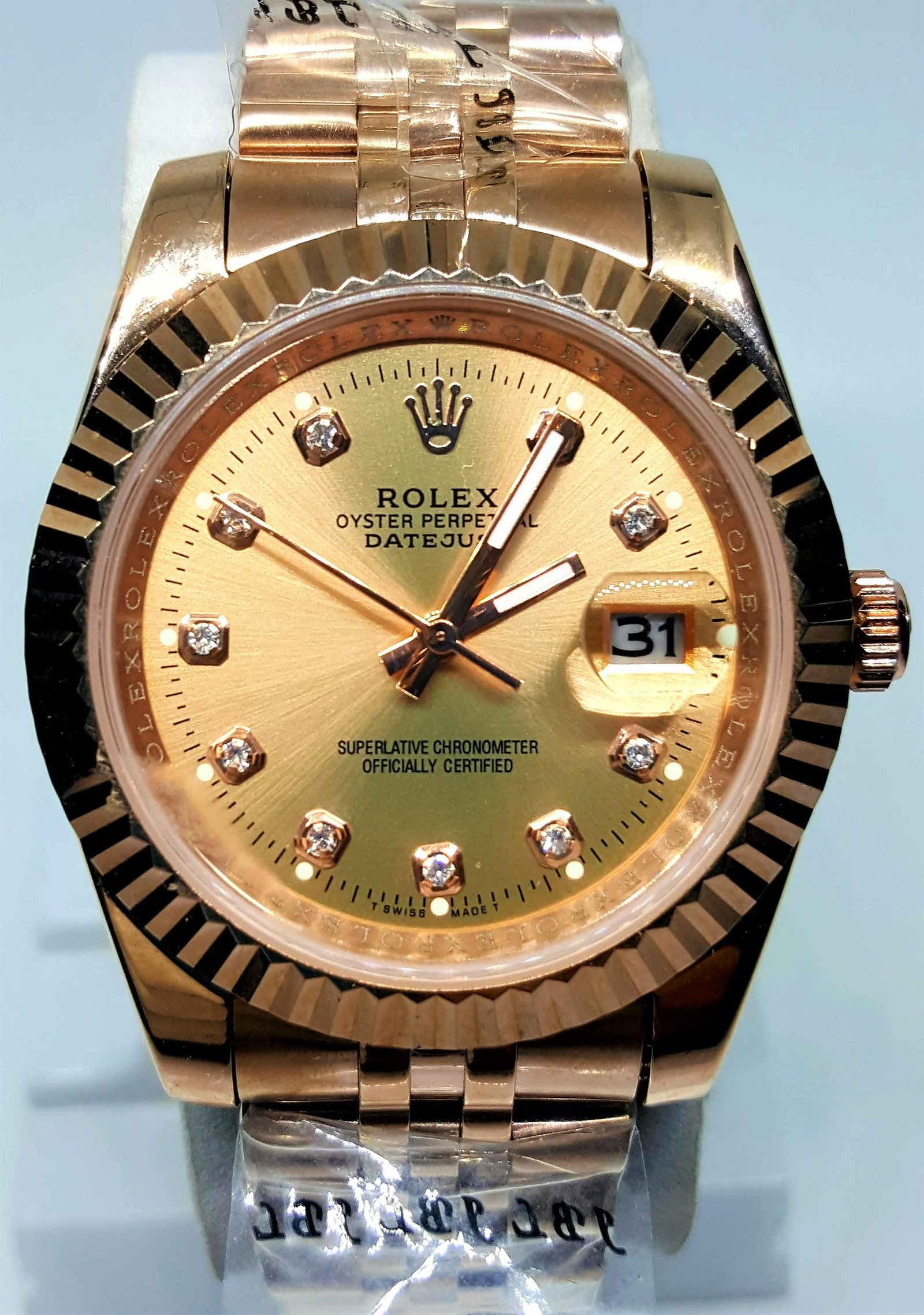 Rolex Oyster Perpetual DATEJUST Watch: Rolex Oyster Perpetual DATEJUST Watch : Flat-rate of $23.00 to anywhere. shipping rates are determined by Parcel weight and destination. Combined shipping: We offer combine shipping on multiple items 