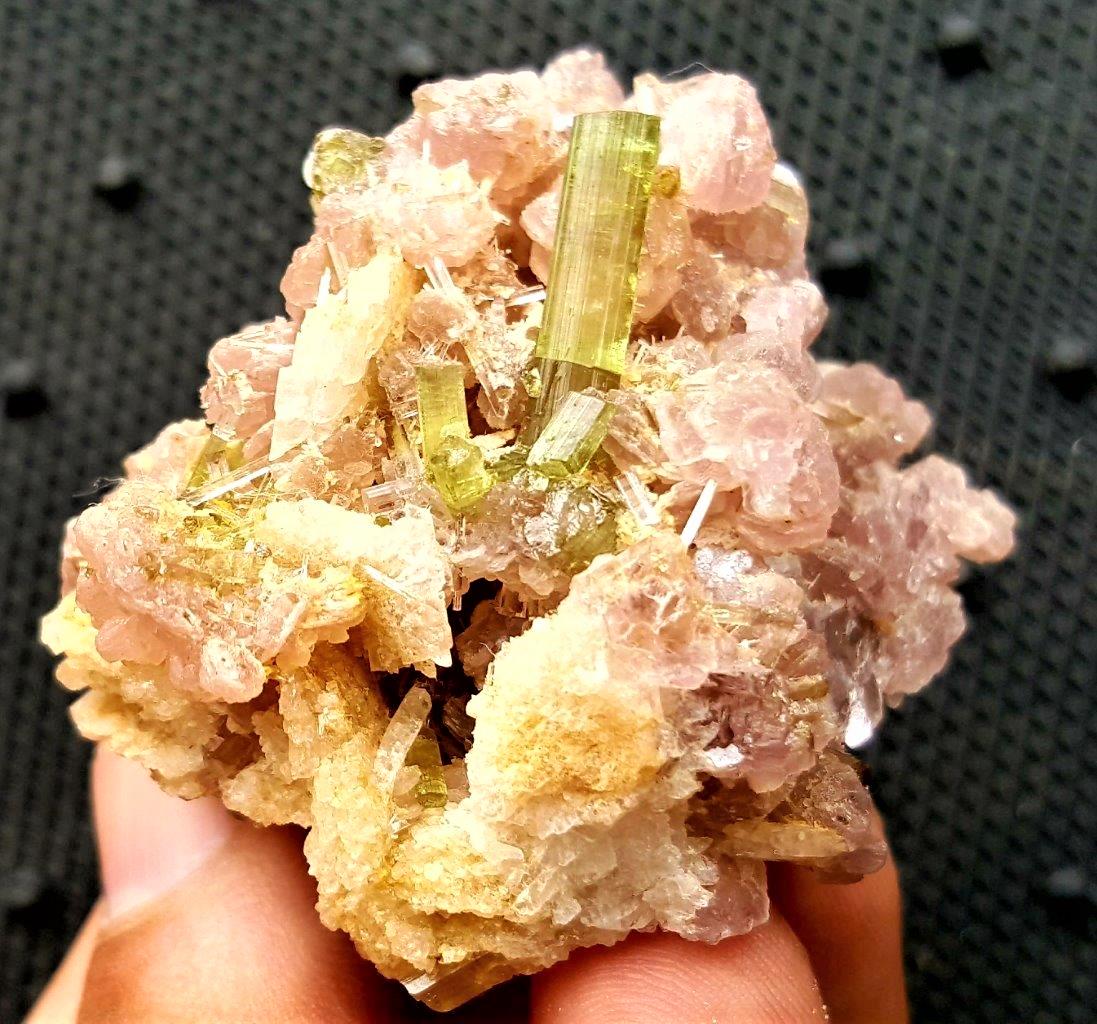58 Grams Top Quality Amazing Bunch of Tourmaline: 58 Grams Top Quality Amazing Bunch of Tourmaline Crystals 48X42X39 mm : Flat-rate of $23.00 to anywhere. shipping rates are determined by Parcel weight and destination. Combined shipping: We offer com