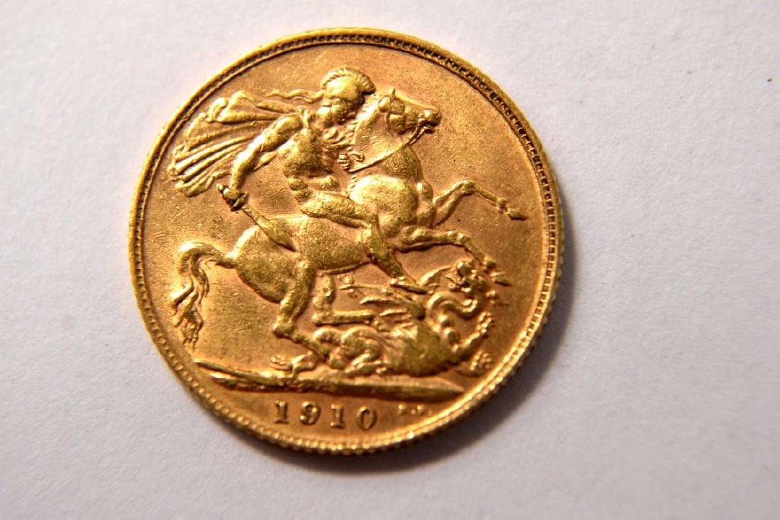 EDWARD V11 1910 GOLD SOVEREIGN 7.98g, in good overall (1 of 2)