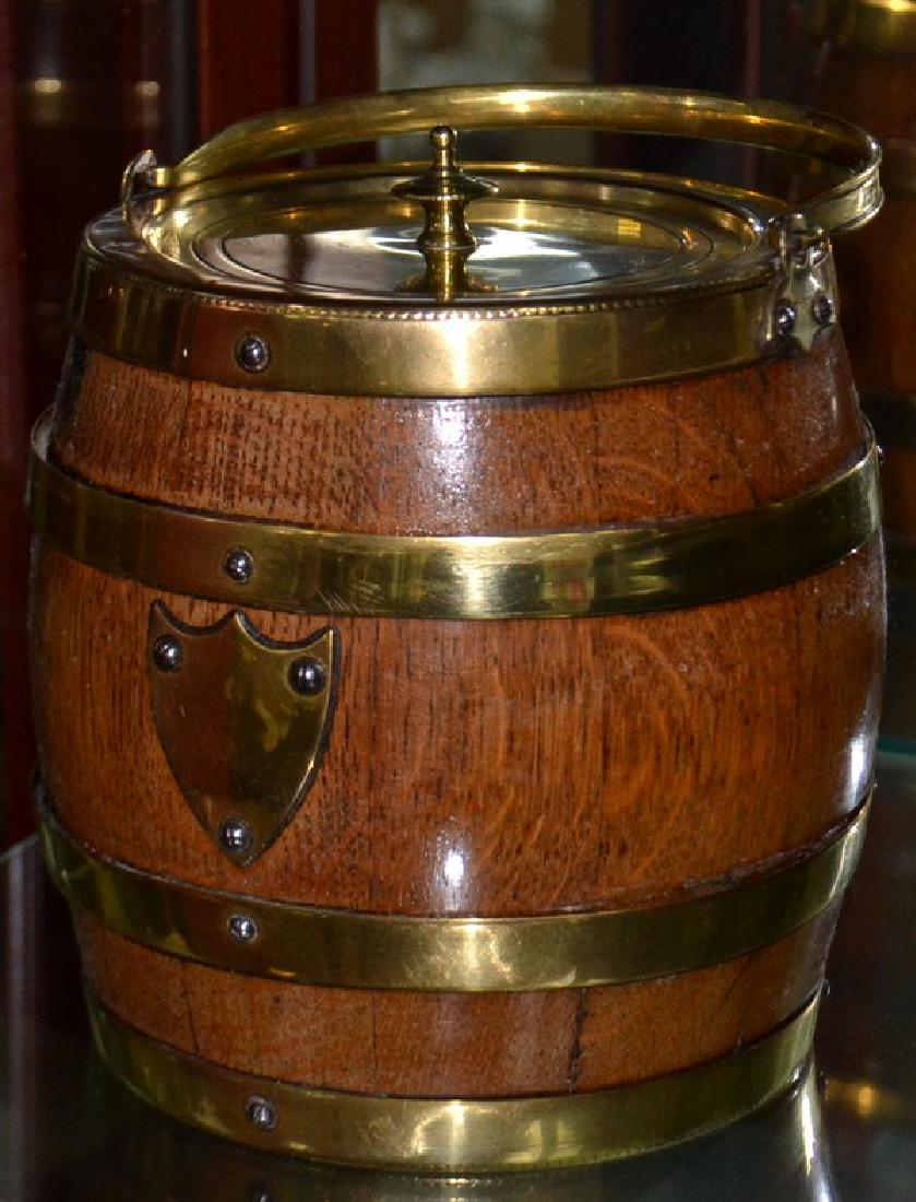 Vintage brass and oak ice bucket / biscuit barrel in (1 of 2)