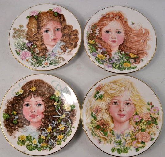 Royal Worcester Flowers Of Innocence Collectors Plates