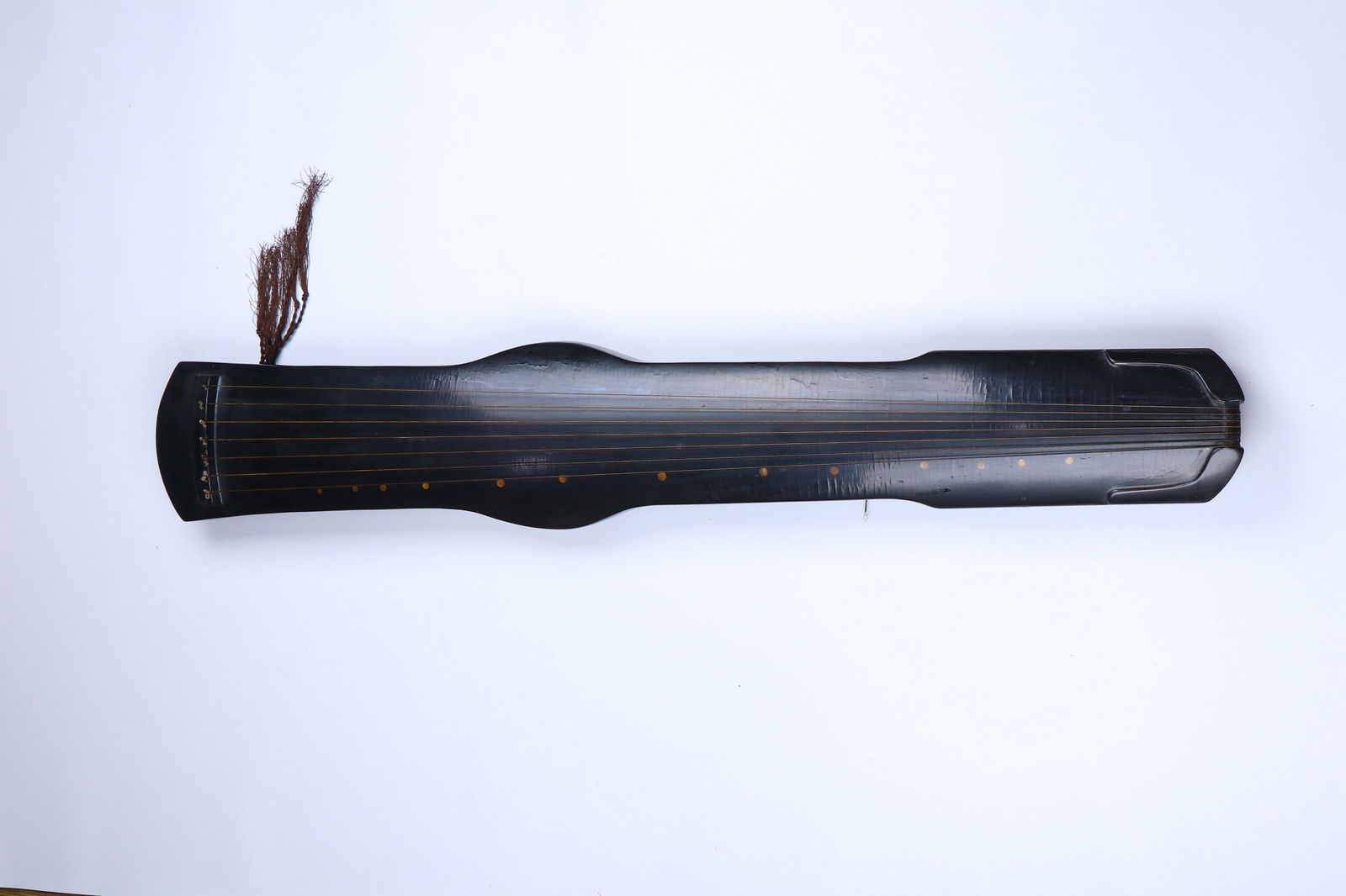 AN ANTIQUE CHINESE GU QIN (1 of 9)