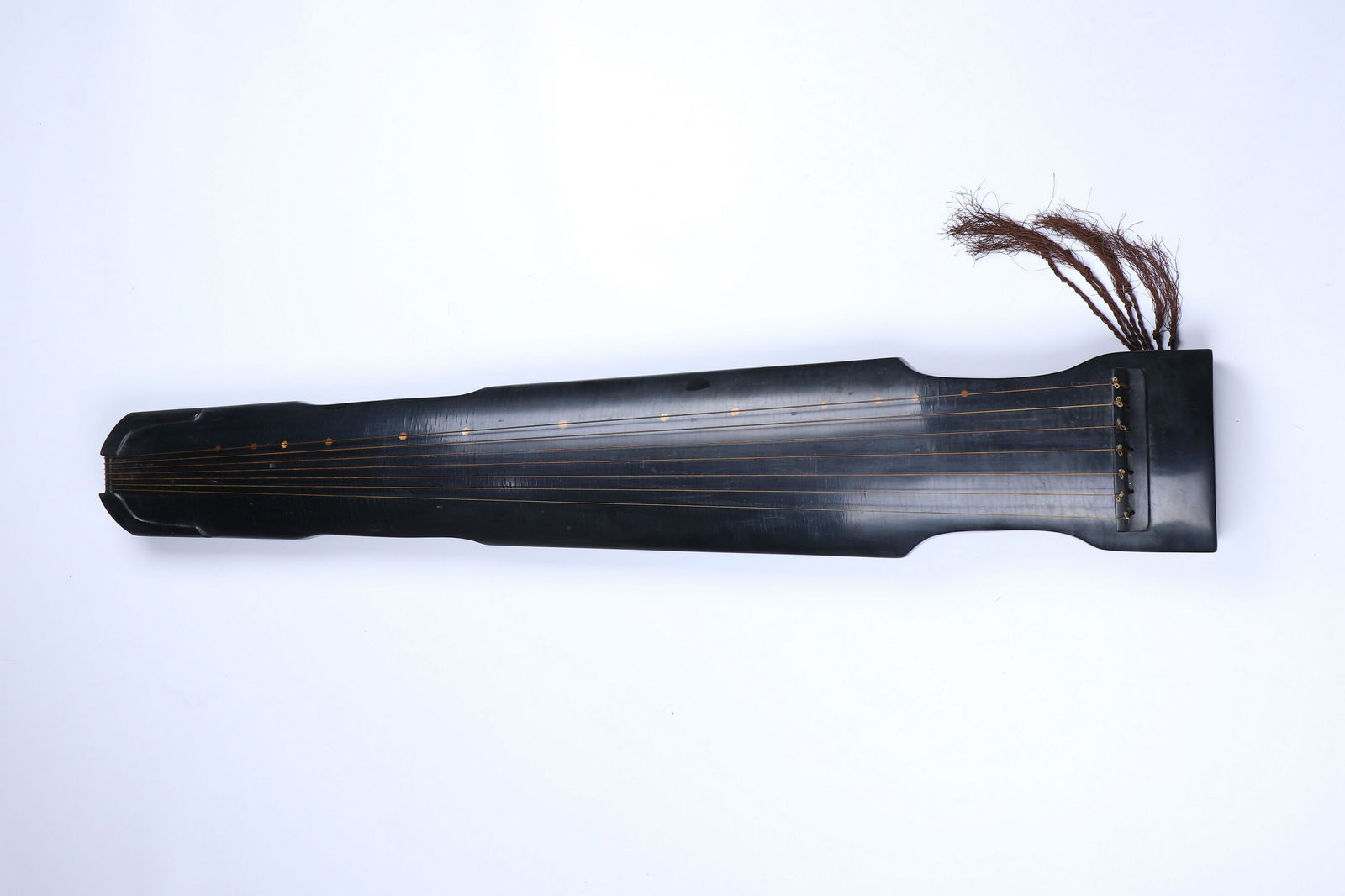 AN ANTIQUE CHINESE GU QIN (1 of 9)