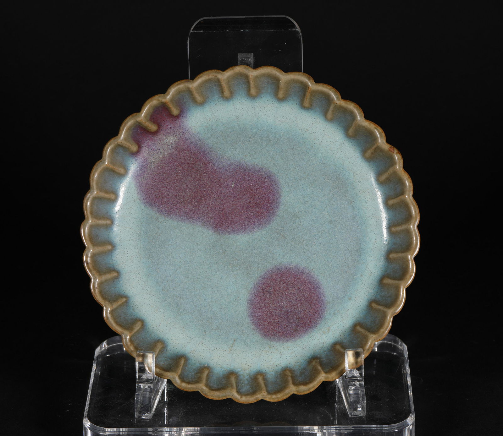 A CHINESE JUNYAO BRUSH WASHER (1 of 12)