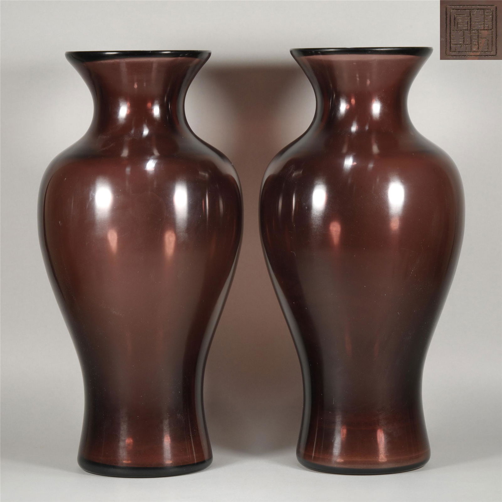 A PAIR OF QING DYN. GUANYIN VASES (1 of 8)