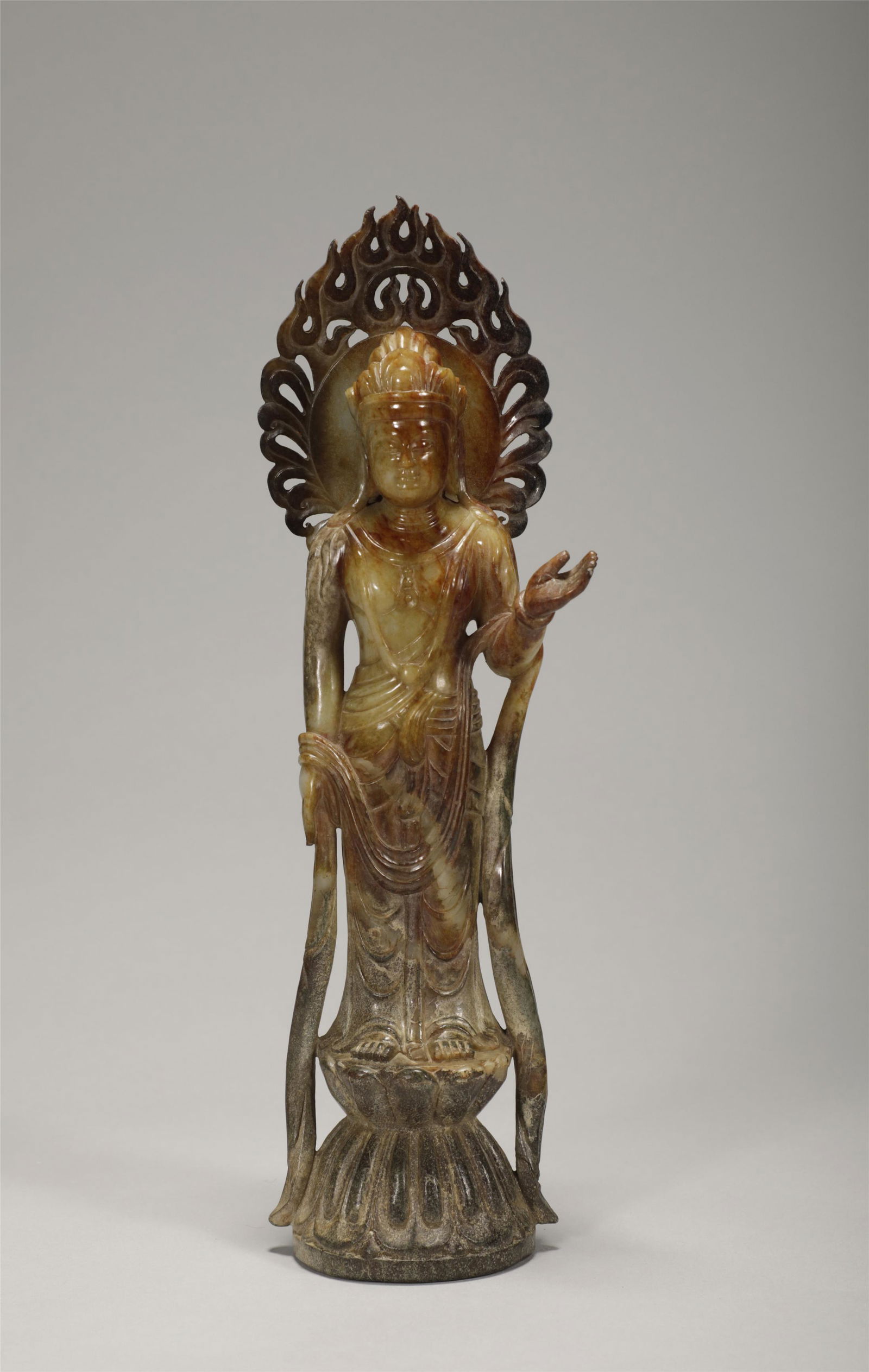 A JADE STANDING GUANYIN STATUE (1 of 7)