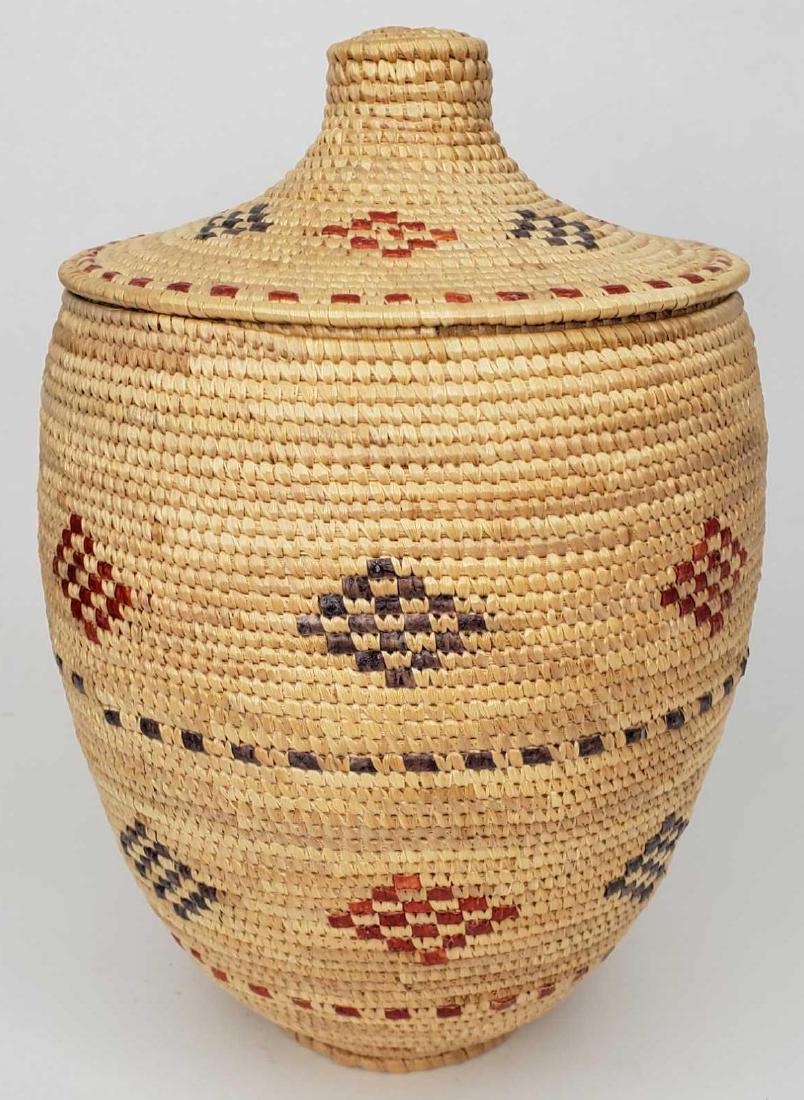 Tightly woven hooper bay grass & seal gut lidded basket May 26, 2019 Alaska Premier Auctions
