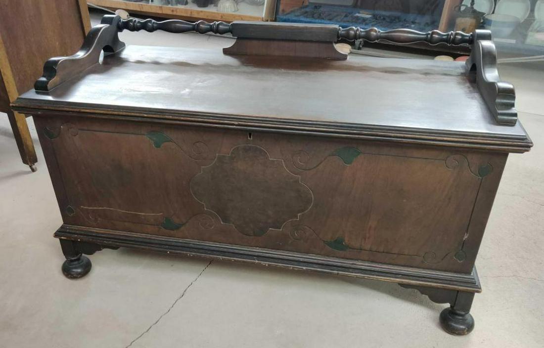 Cavalier cedar hope chest online
