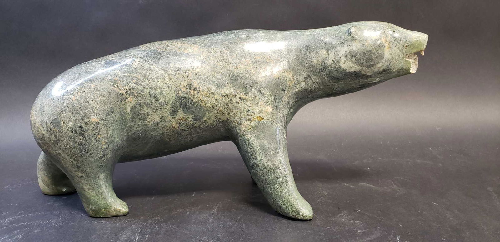 Inuit Green Soapstone Polar Bear Carving (1 of 2)