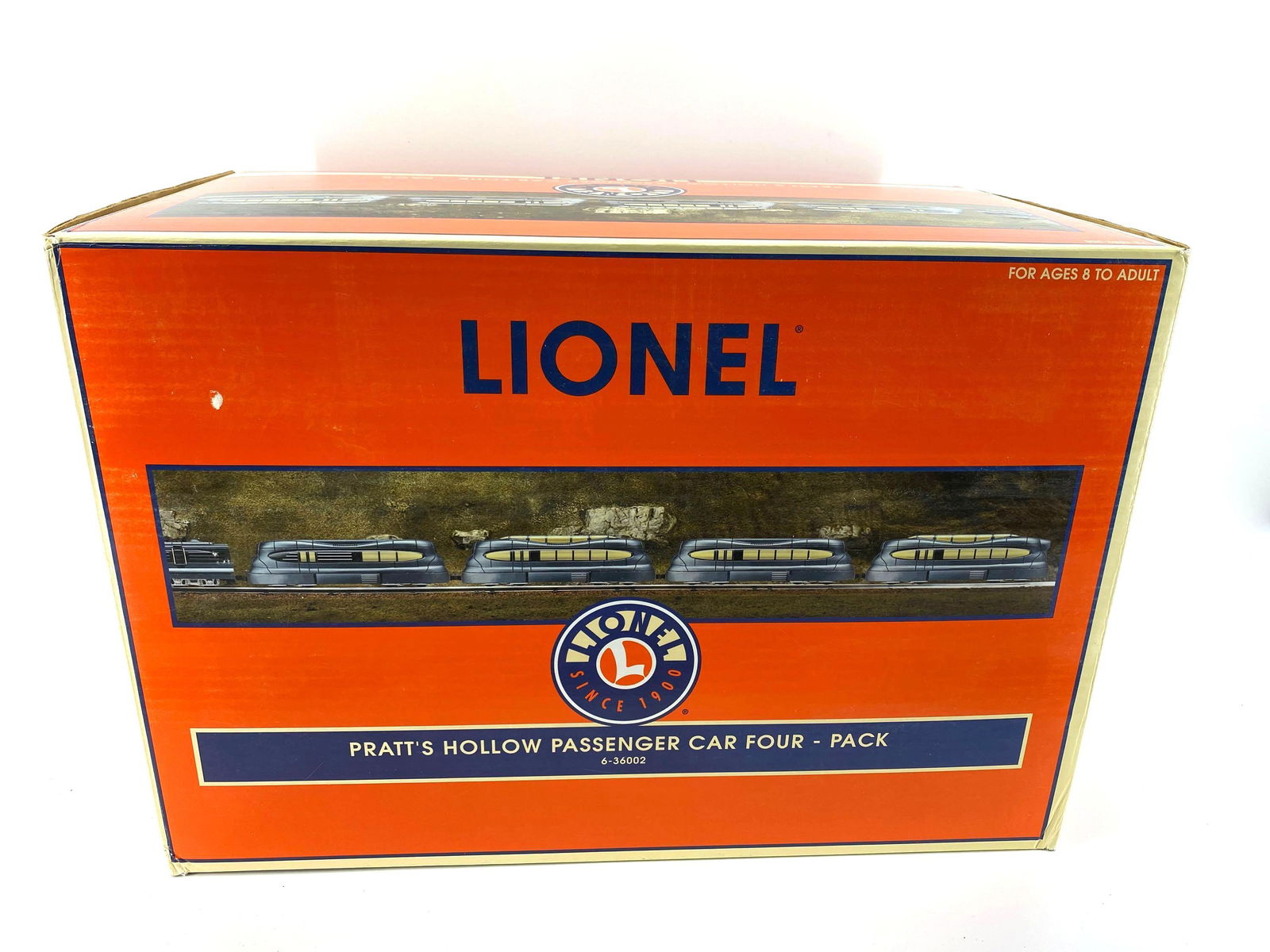 Lionel Pratt’s Hollow Passenger Car Four-Pack: Lionel 6-36002. New in the box. Includes Baggage Phantom Car, Vista Dome Phantom Car, Coach Car Phantom and Observation Car Phantom. O Gauge.
