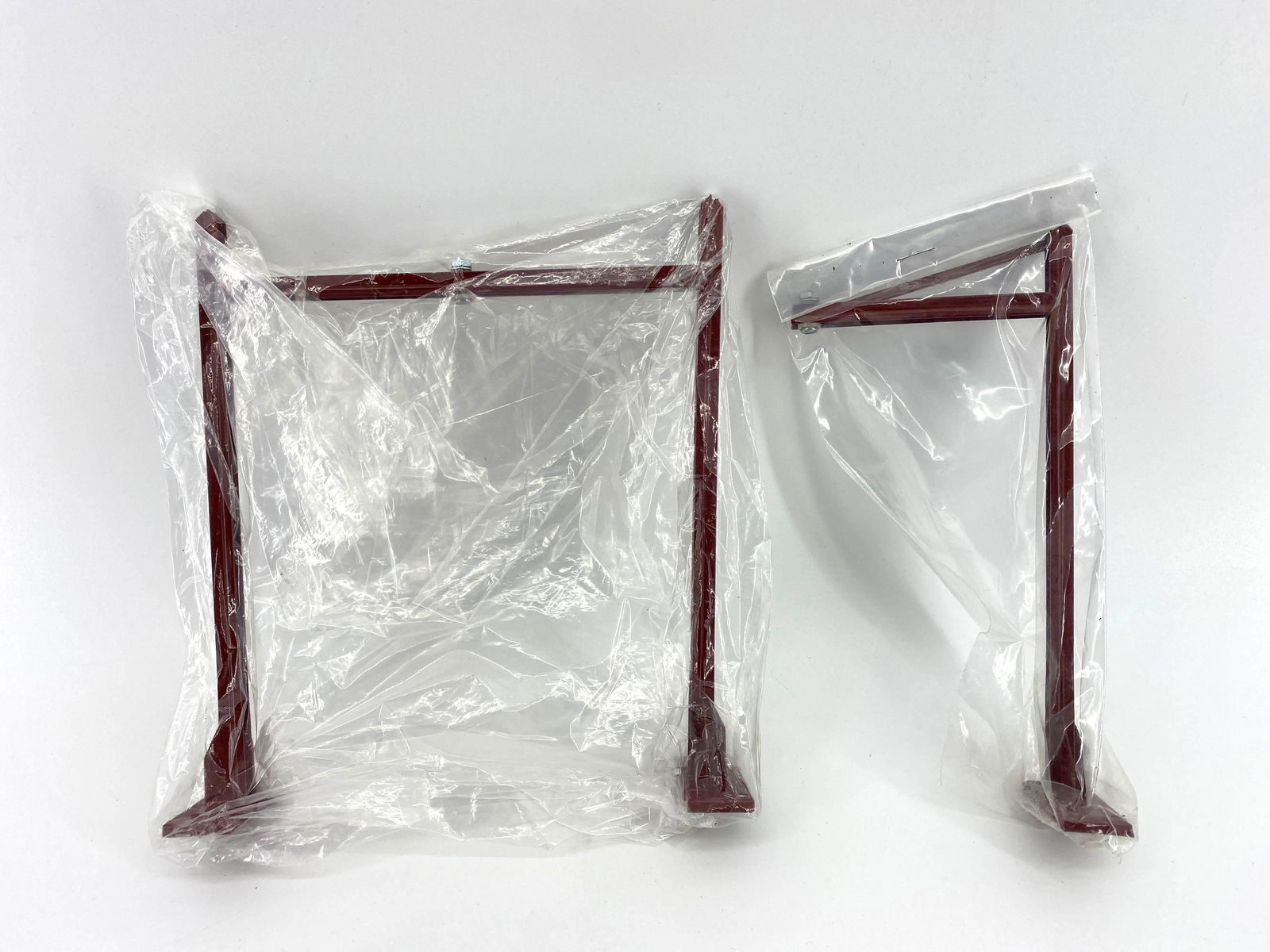 Lot of 14 Metal Overhead Poles: Lot of 8 Double and 5 Single Overhead Poles. Note that they may be for European train sets ?? O Gauge.