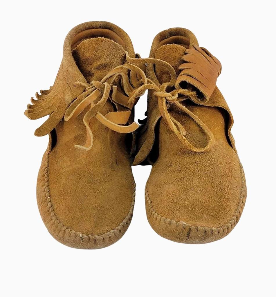 Dennis Hoffman 'Little Big Man' Western Costume Co. Moc: A pair of leather moccasins made by the historic Western Costume company of Los Angeles, California. The pair is noted as being worn by Dustin Hoffman during his performance within the 1970 film Littl