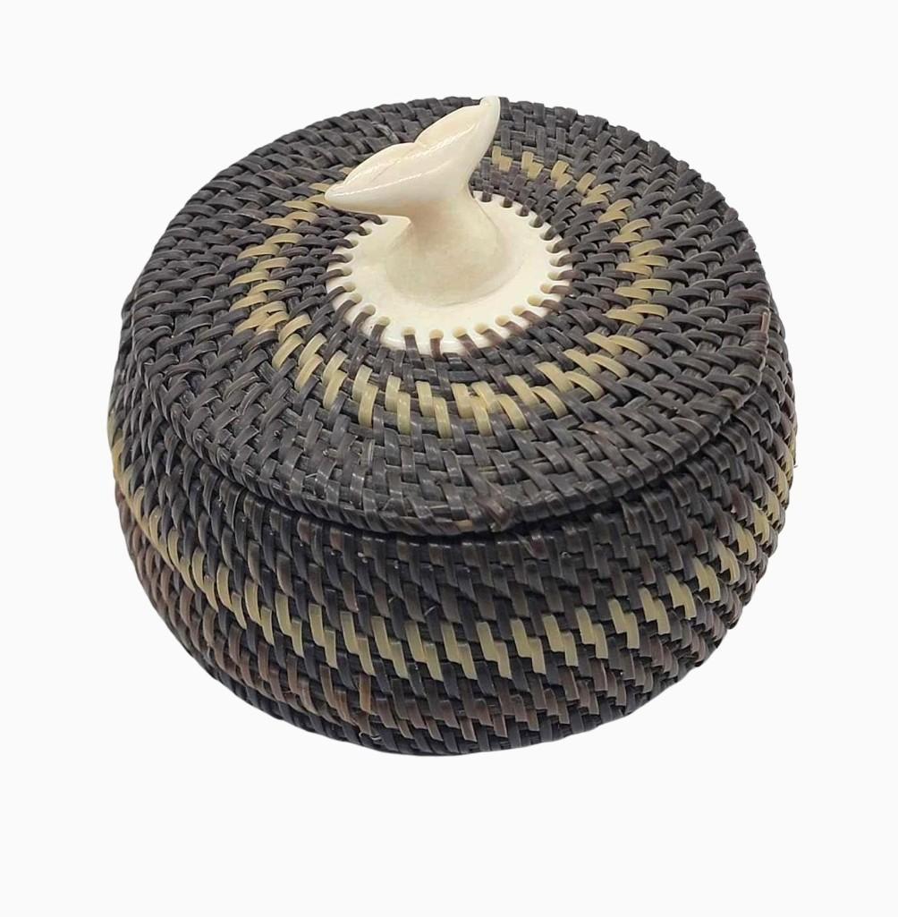 Iñupiaq Multi Colored Baleen Basket By Joe Sikvayugak