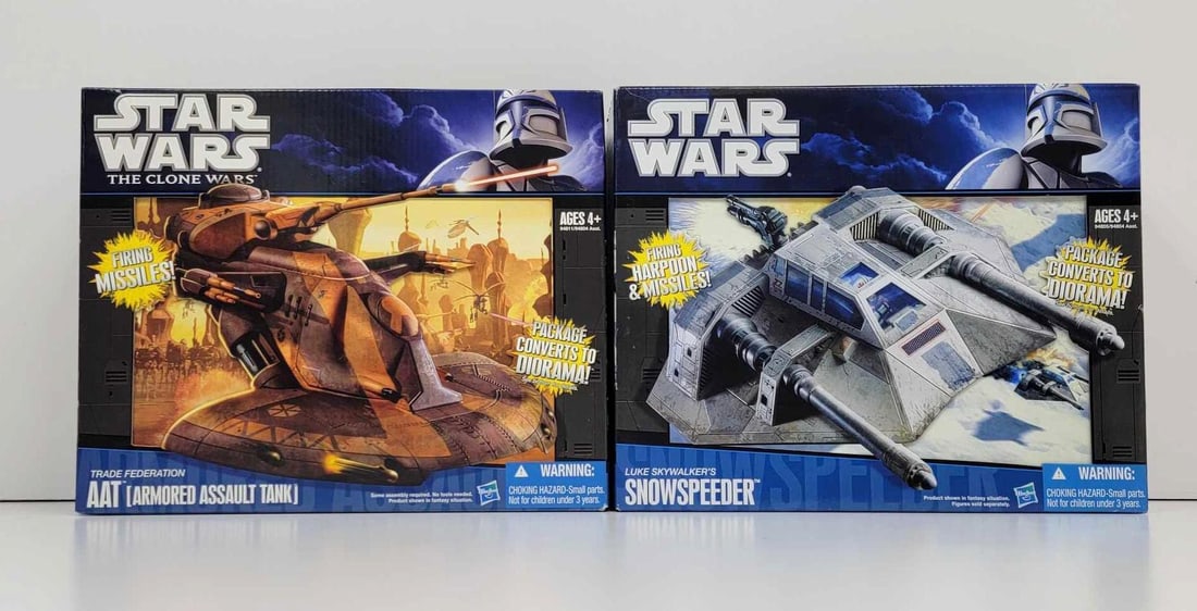 Star Wars The Clone Wars Trade Federation AAT (Armored Assault Tank) & Luke Skywalker's Snowspeeder (1 of 8)