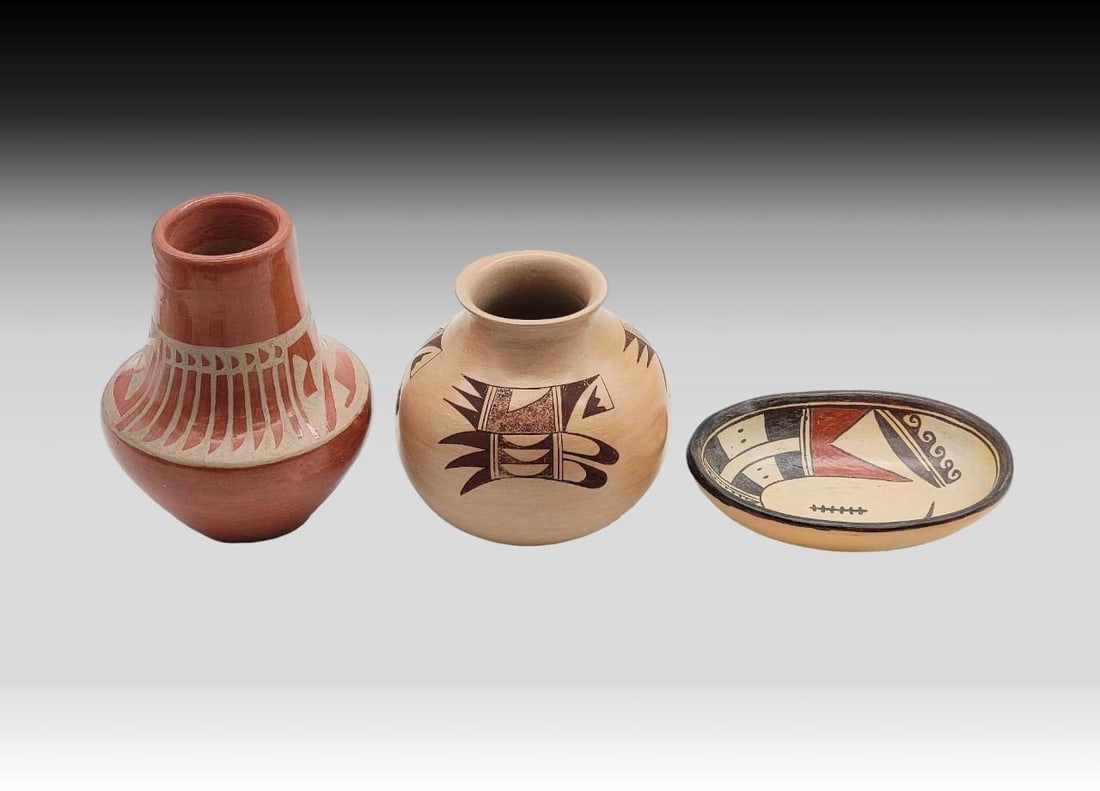 Hopi & Pueblo Pottery Vases & Bowl - Carmelita Dunlap, Dawn Navasie & Daisy Nampeyo: Two polychrome vases and one bowl, all featuring Southwest Native American Pueblo designs and colors. The tallest vase, in shades of orange, is signed upon the bottom by Pueblo artist Carmelita Dunlap