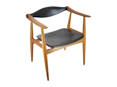 1960s Yoke CH-34 Hans J. Wegner for Carl Hansen & Son Teak & Leather Armchair