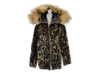Ring Seal & Wolf Fur Hooded Parka