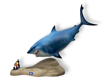 2003 “Finding Nemo?? Bruce, Marlin & Dory Promotional Display Statue