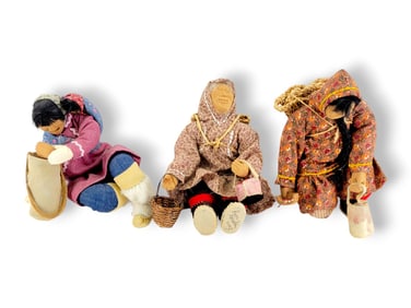 Yup'ik Story Dolls - Shelley M. Chamberlain & Margaret (Penni) Abraham