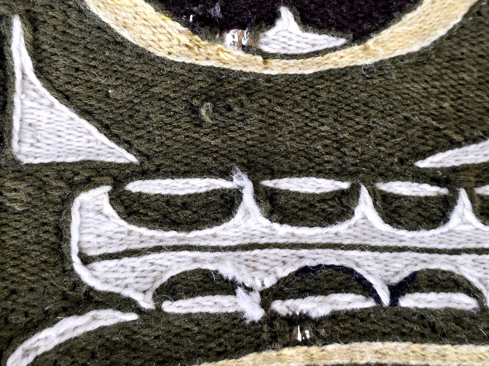 A Child's Tlingit Ceremonial Robe (Chilkat Blanket) - 9