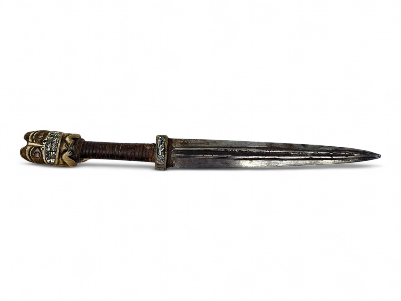 Tlingit Beaver Pommel War Dagger w/ Abalone Inlay (1 of 16)