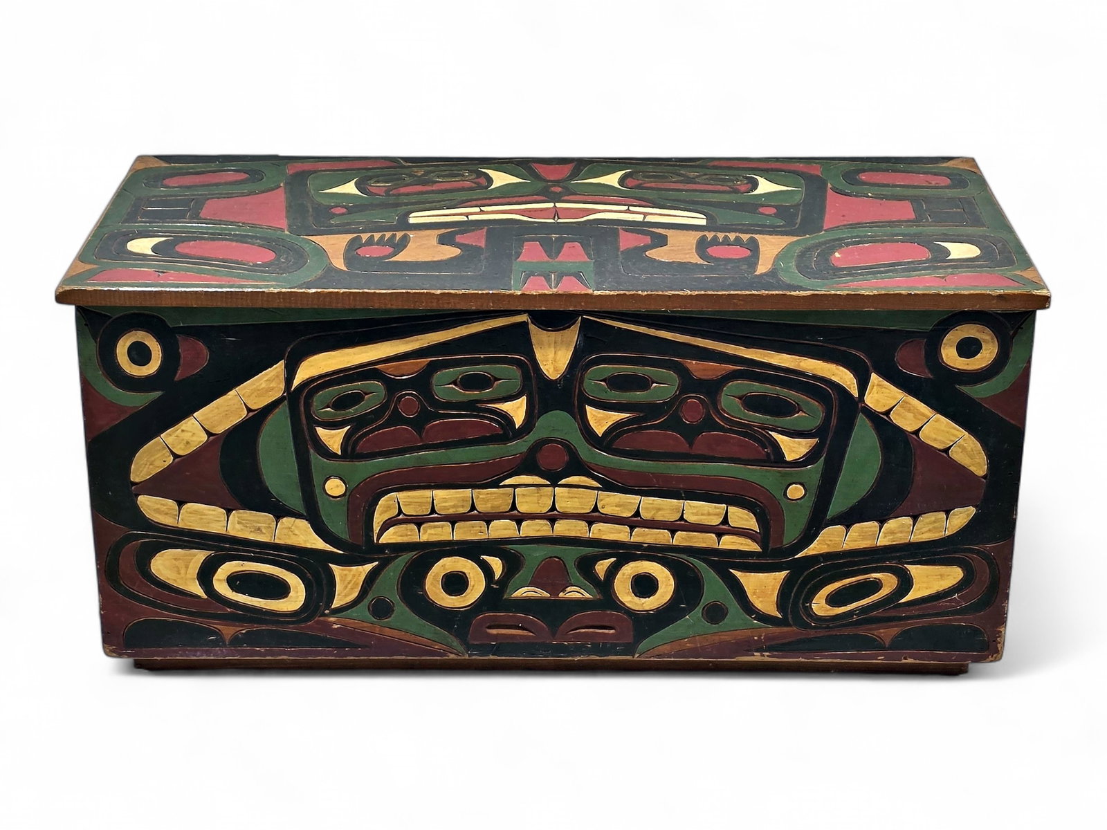 Kwakwaka'wakw Polychrome Painted Cedar Blanket Chest (1 of 9)